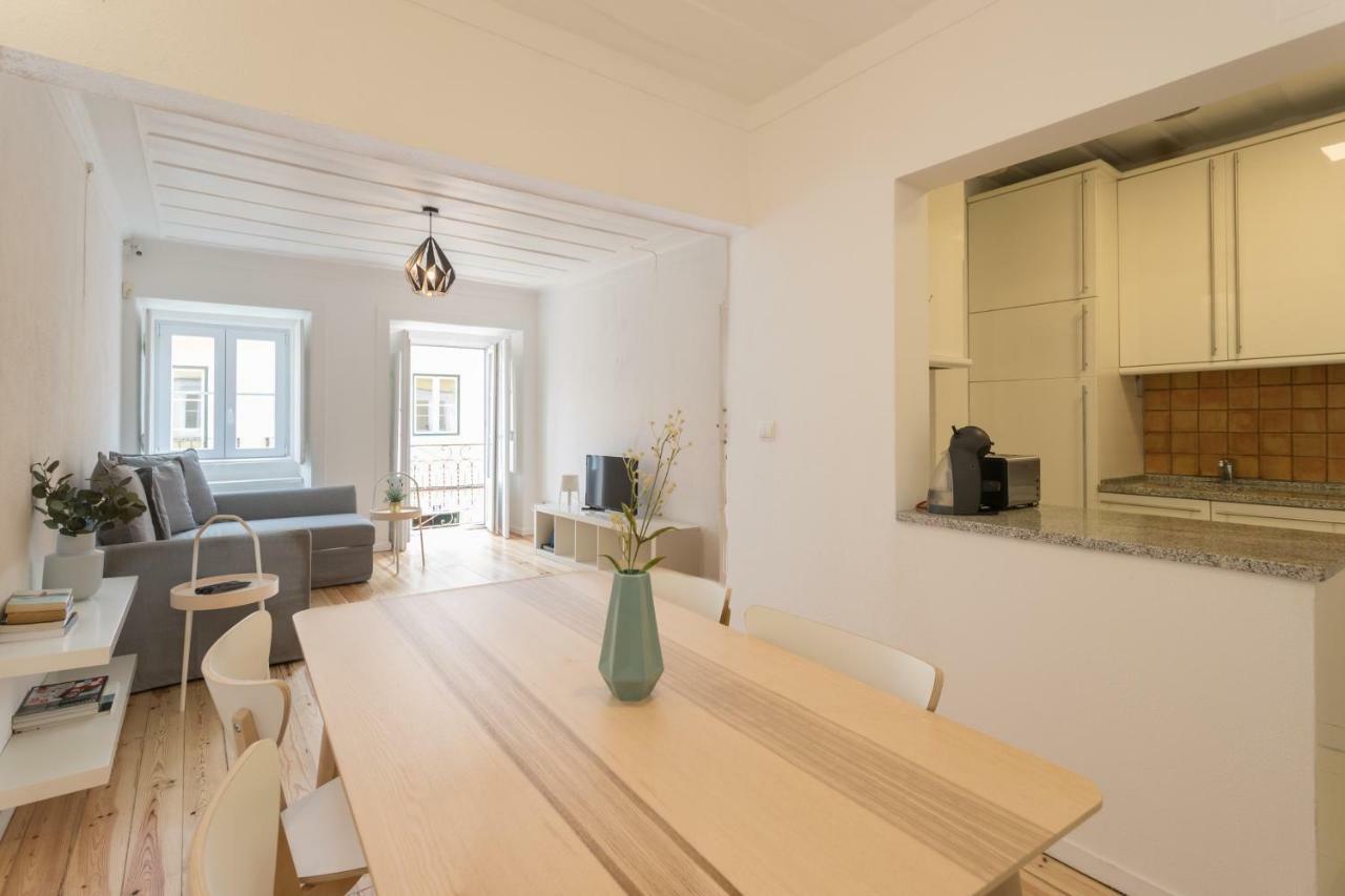 Flh Principe Real Bright Apartment Lisbon Exterior photo